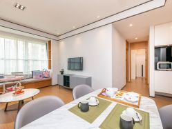 -喜喜月子(瑞虹天地店)