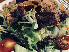 金枪鱼色拉-丸藏和牛烧肉专门店(园区师惠坊店)