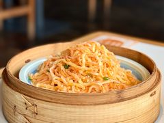 圆笼蒸胡萝卜丝-0776食堂·京城创意菜(七里庄店)
