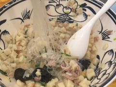 -秦香陕西食府(华贸天地店)