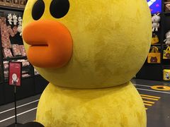 -LINE FRIENDS Garosu-gil Flagship Store