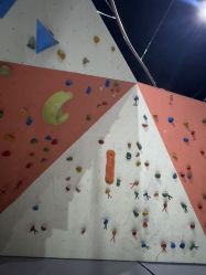 -零重力潮玩运动工厂·蹦床·亲子乐园·(冰山慧谷店)