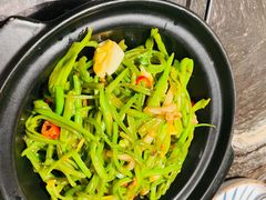 砂煲扁豆丝-桐爷小馆(广渠门店)