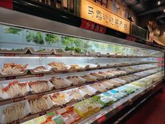 自助取餐区-马路边边串串香(双井直营店)