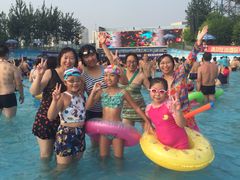 -欢乐水魔方水世界