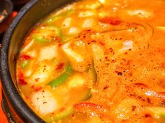 石锅大酱汤-鑫日千里马朝鲜族小馆(总店)