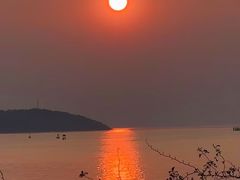 -麓舍全景太湖温泉别墅团建拓展会议亲子