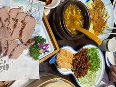 -满园烤鸭·春饼(丰科路万达店)