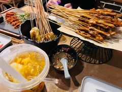 -何师烧烤Pro ·江湖川菜·小龙虾·精酿(太古里旗舰店)