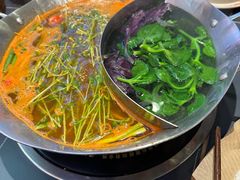 -由衷贵州酸汤牛肉火锅(新桥店)