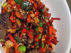 -老湖南民间菜·牛肉十八炒(花都店)