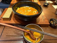 -银米·云南传统过桥米线(双廊黑金冠店)