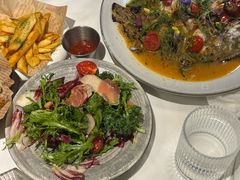 -LESCEDARS  Bistro香柏树(外滩店)