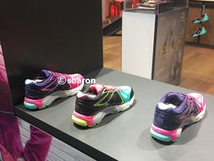 -李宁(大宁国际旗舰店)