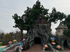 -蓝精灵乐园·世茂精灵之城主题乐园