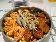 -黄记煌三汁焖锅(新佳丽江汉路店)