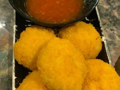 Golden虾饼-浩海火燒雲傣家菜(芮欧百货店)