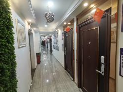 -母仪天下月子中心(光谷店)