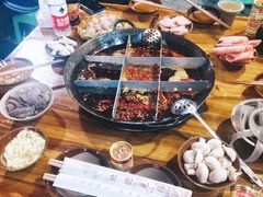 -利姐牧牛匠老火锅(兰花店)