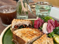 超级牛肉帕尼尼-O'mills Sourdough Bakery&Bistro(永嘉路店)
