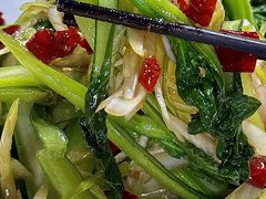 -超越海鲜屋(飞龙物业店)