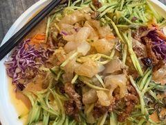 -今鲜源酒店·海鲜锅贴青岛菜(新湛路店)