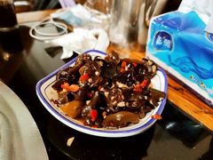 -三里屯土灶炖公鸡地锅鸡(江东店)