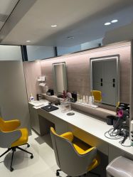 -佳颜轻医美·美学抗衰中心