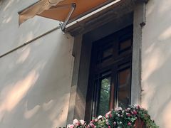 -也枫·小黄楼(南山路旗舰店)