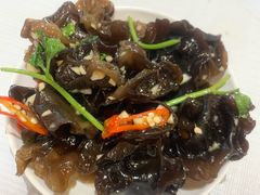 凉拌木耳-百年恒益烧腊海鲜酒家·非遗传承(广州黄埔店)