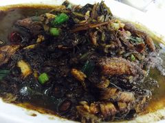 -侬佳蒸菜馆(听潮店)