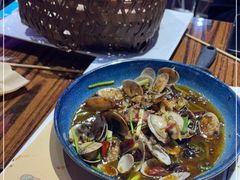 -蚝堡海鲜·威海菜·海肠捞饭·烧烤·亚洲吃蚝公司(幸福门店)