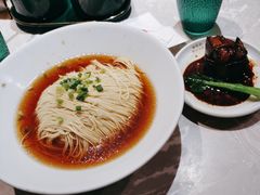红汤面-松鹤面馆·古法焖肉面(观前店)