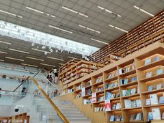 -朵云书院(滴水湖店)