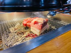 -肉甲韩国木炭烤肉(新壹街1店)