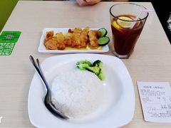-佰搭果·广式茶餐厅(西华路店)