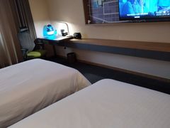 -西安钟楼北大街希尔顿欢朋酒店