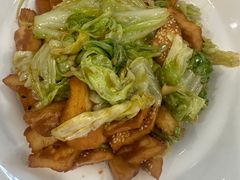 -汗腾格里·风味餐厅(新疆驻京办店)