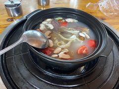 -牛羊鲜汤锅(塔公镇菜市场店)
