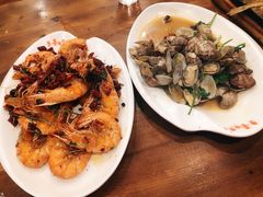 -老东镇啤酒屋海鲜加工·蒸汽海鲜·海鲜烧烤(台东店)