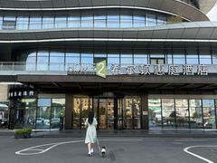-广州花都希尔顿惠庭酒店