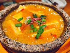 -云海肴·汽锅鸡·云南菜(天山百盛优客店)