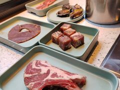 -蚝英雄·鲜蚝自助专门店(洋桥店)