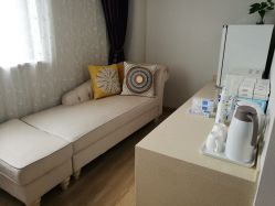 -海豚湾高端月子会所(黄浦店)