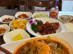 -贵宾庄炸酱面·韩式料理(高区店)
