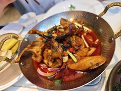 -阿瓦山寨·湘菜现炒·剁椒鱼头王(咸阳总店)