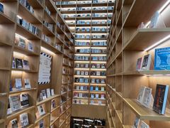 -朵云书院(滴水湖店)