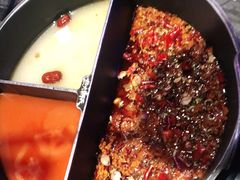 -热火朝天鲜切牛肉火锅(南强街巷店)
