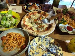 招牌狂野披萨-盘炉forenza·云贵川融合小食堂 ( 钟楼中柳巷店)