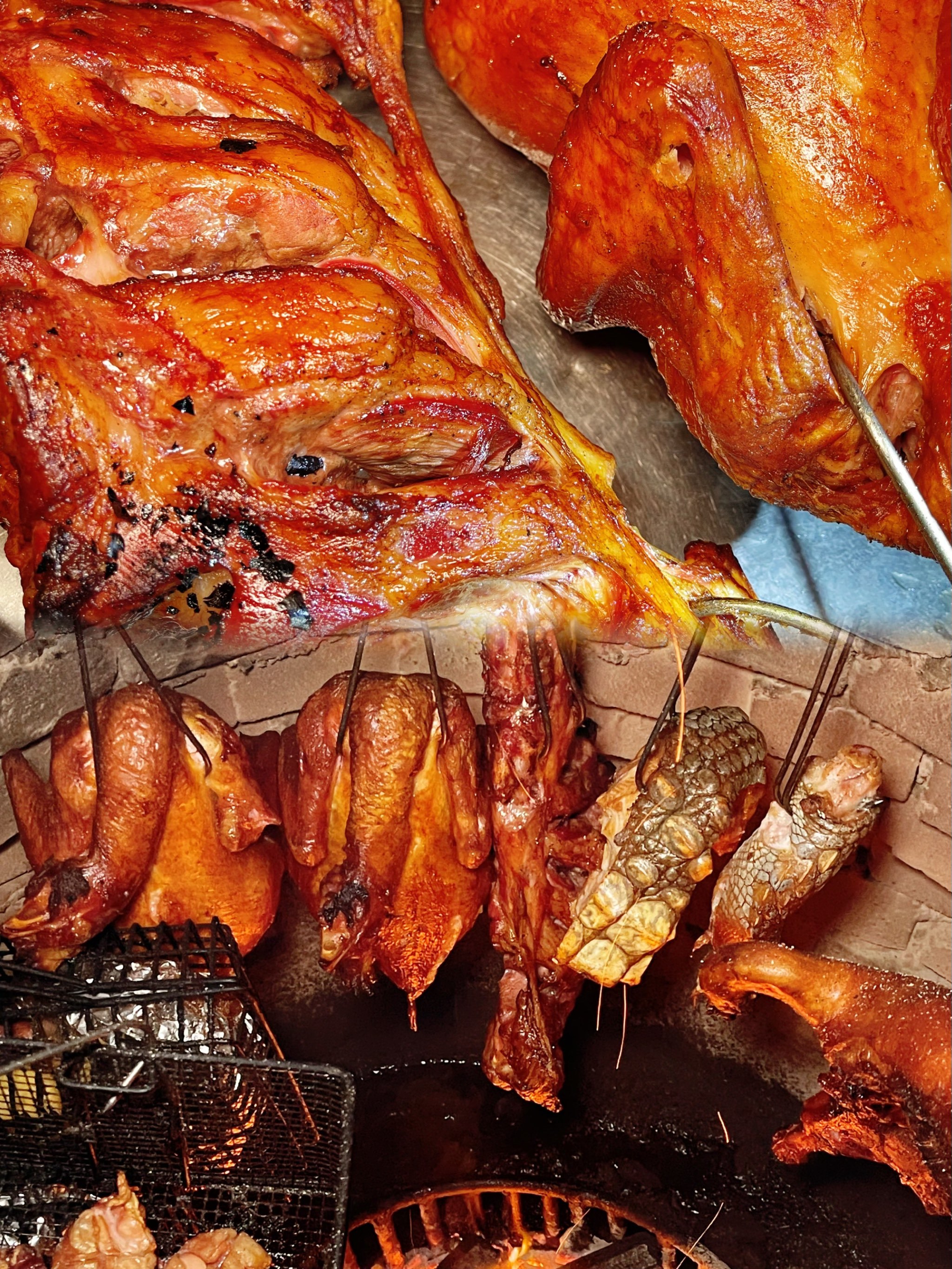 过年来长春吃土窑坑烤吧!